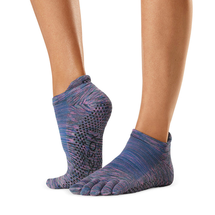 # Full Toe Low Rise Tec Grip Socks | Socks > Grip | ToeSox – ToeSox | Tavi | Vooray