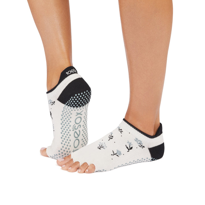 Half Toe Low Rise Grip Socks
