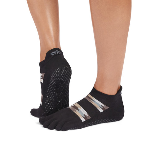 Full Toe Ultra Fine Knit Low Rise Grip Socks