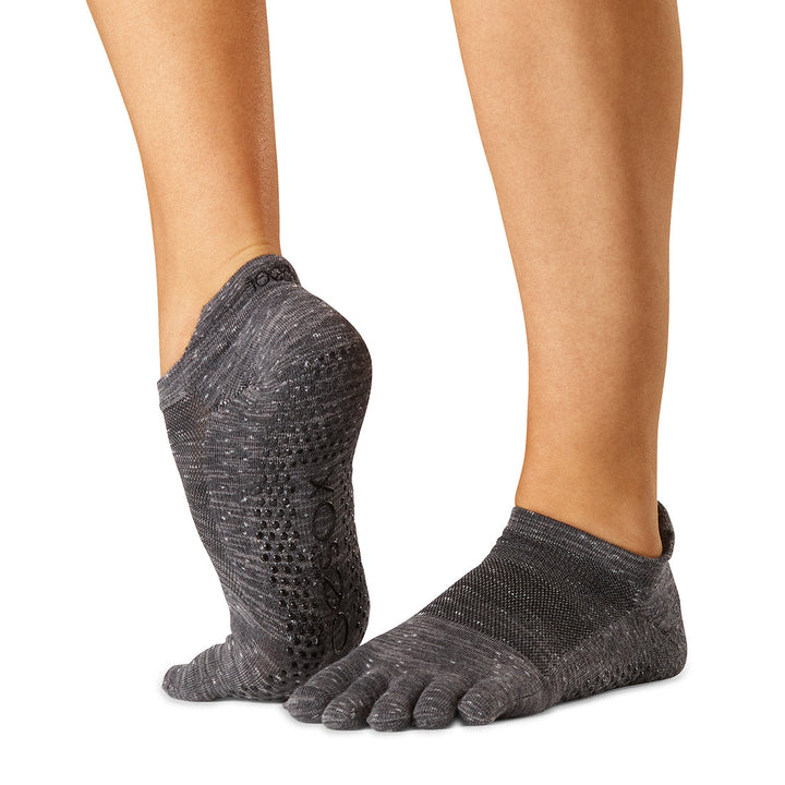 # Full Toe Low Rise Tec Grip Socks | Socks > Grip | ToeSox – ToeSox | Tavi | Vooray