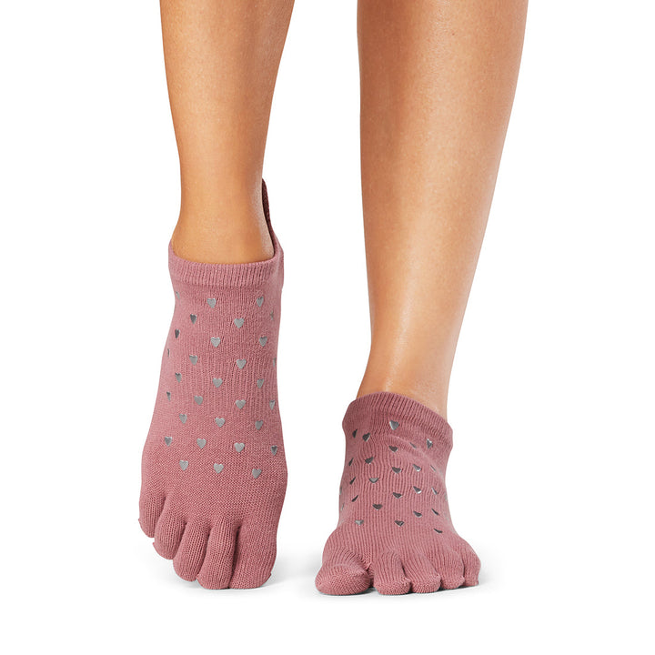 # Full Toe Low Rise Grip Socks | Socks > Grip | ToeSox – ToeSox | Tavi | Vooray