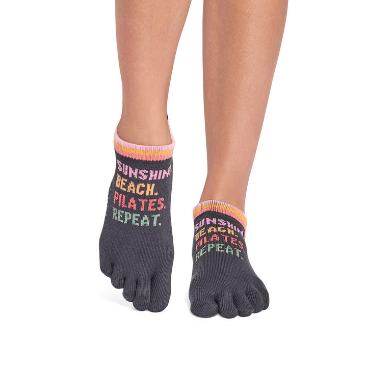Full Toe Low Rise Grip Socks