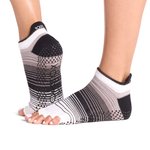 Half Toe Low Rise Grip Socks