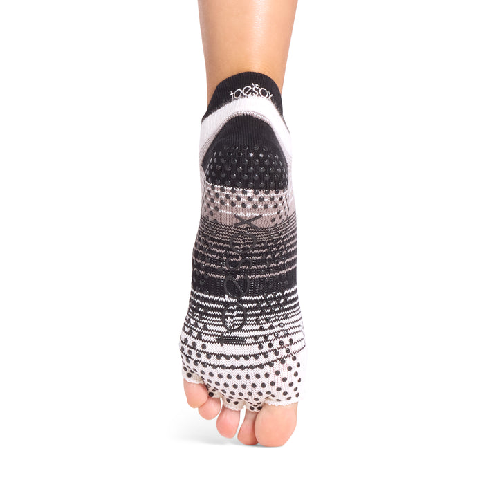 Half Toe Low Rise Grip Socks