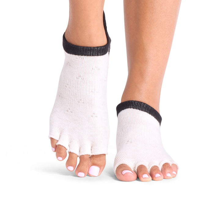 Half Toe Low Rise Grip Socks