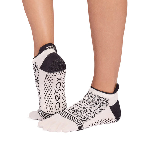 Full Toe Low Rise Tec Grip Socks