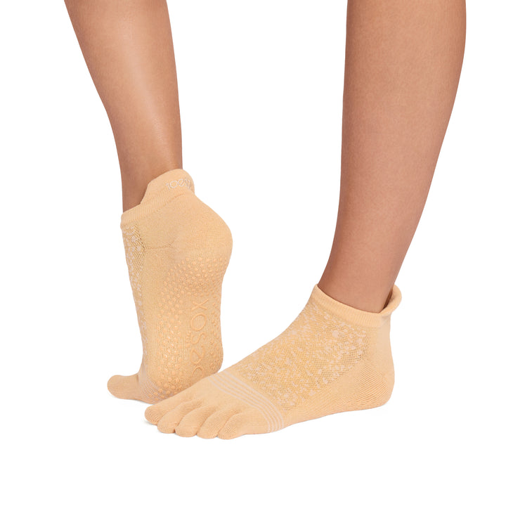 Full Toe Low Rise Tec Grip Socks