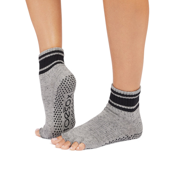 Half Toe Melody Grip Socks