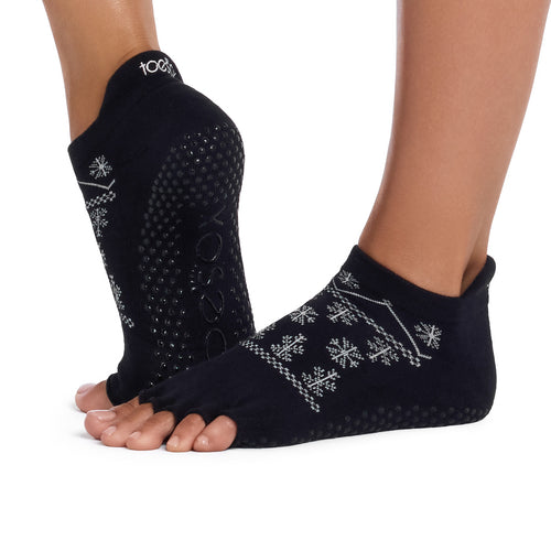 Half Toe Ultra Fine Knit Low Rise Grip Socks