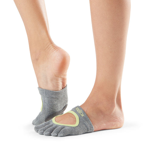 Full Toe Releve Dance Socks | Socks > Grip | ToeSox – ToeSox | Tavi | Vooray